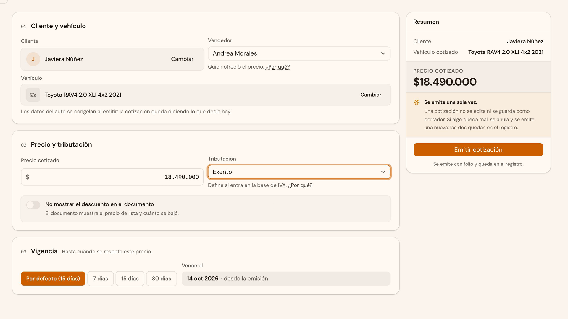 Nueva cotización: cliente y vehículo, precio y tributación, vigencia y el resumen con Emitir cotización